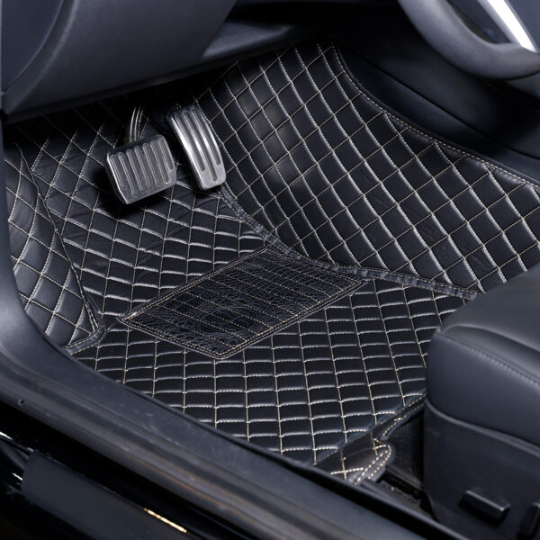 ⁦for Toyota Land Cruiser 2008-2022 سجادات أرضية من 3 طبقات من PVC - تصميم محيط كامل مضاد للانزلاق، سجادات سيارة مقاومة للماء ومقاومة للاهتراء لمركبات⁩ - الصورة ⁦4⁩