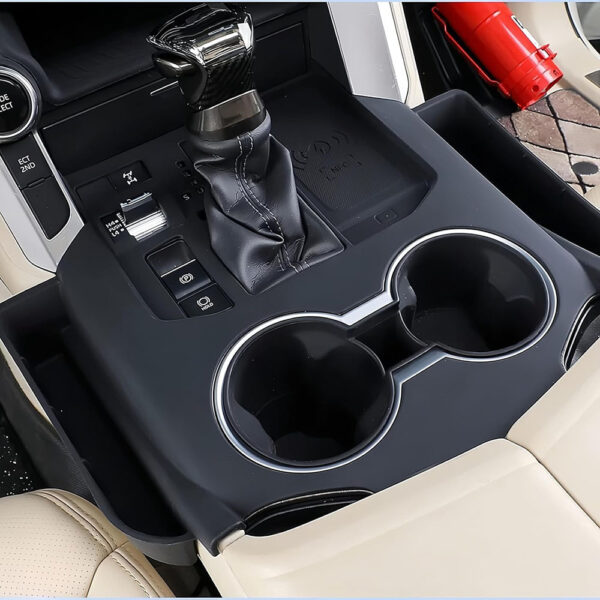⁦قطعة واحدة من صندوق تخزين وحدة التحكم المركزية للسيارة من السيليكون لسيارة Toyota Land Cruiser (2022-2024)، منظم لوحة القيادة لشق المقعد والعملة المعدنية والبطاقة والهاتف - ملحق⁩ - الصورة ⁦8⁩