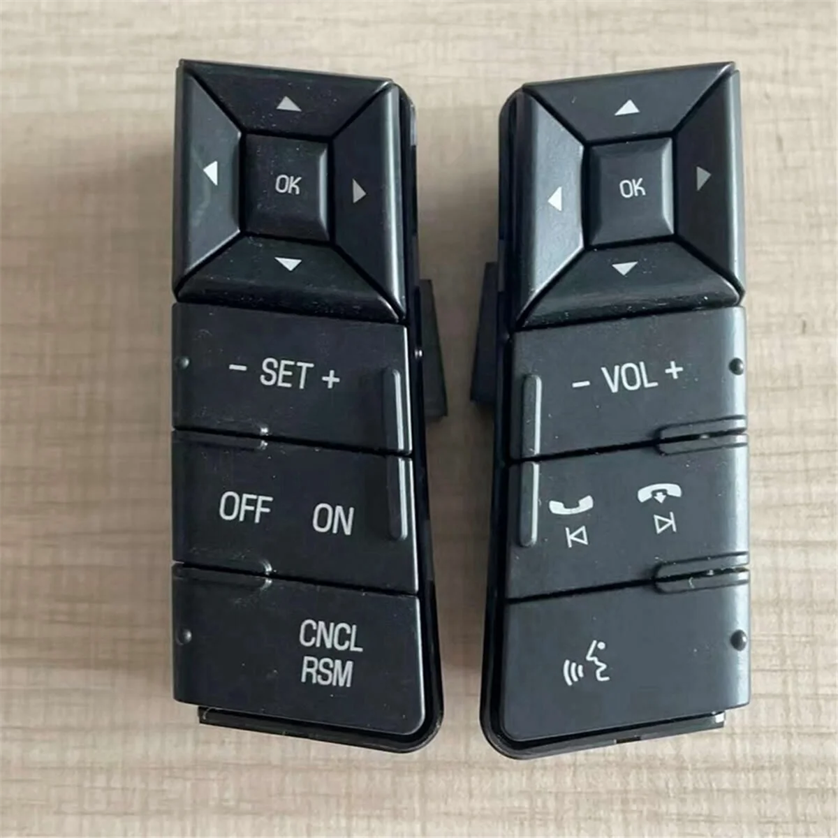 2 قطعة أزرار عجلة القيادة للتحكم في سرعة السيارة لسيارة Ford Expedition 2015-2017 - الصورة 3